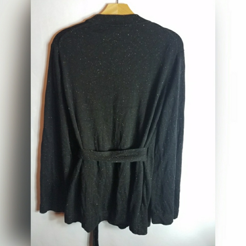Loft wrap sweater - Picture 2 of 7